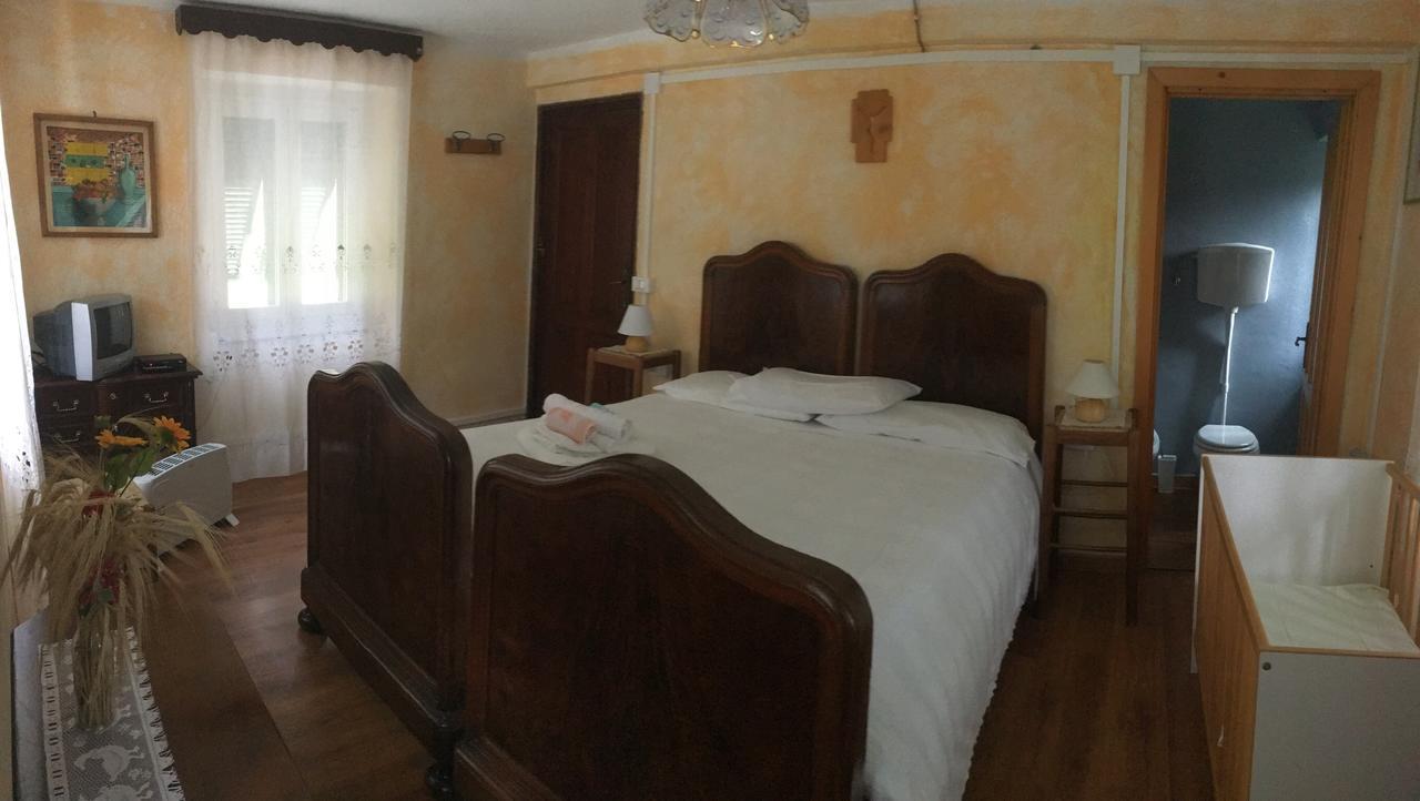 Camere E Accoglienza La Casa Della Nonna Borzonasca Extérieur photo